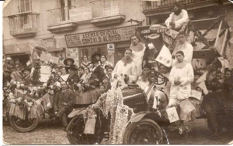 Bases Concursos de Carrozas y Disfraces. Carnaval 2019