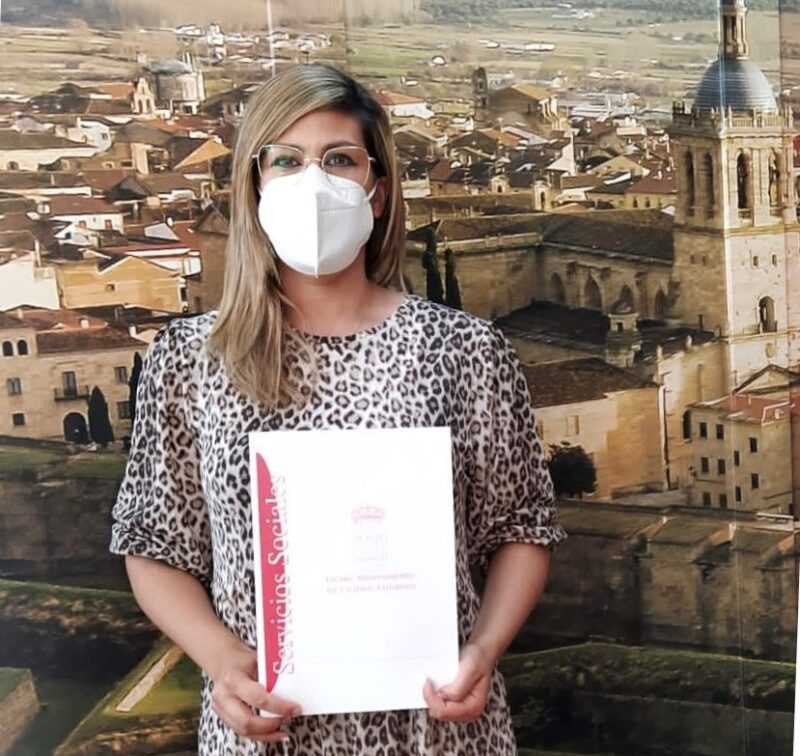 El Ayuntamiento subvenciona el Proyecto «Sembrando inclusión» de Cáritas
