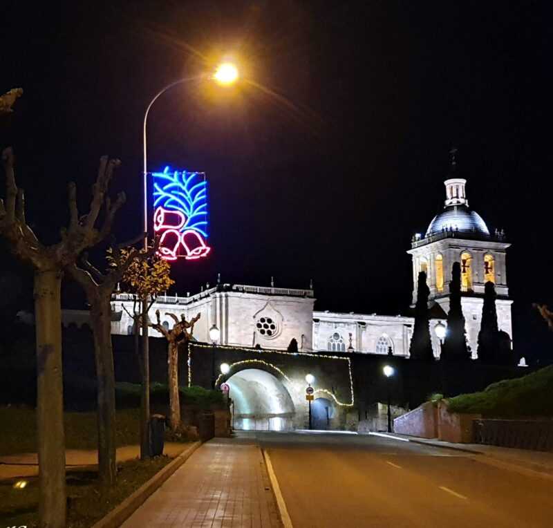 Campaña comercial navideña 2021 «Ciudad Rodrigo, compra y gana»