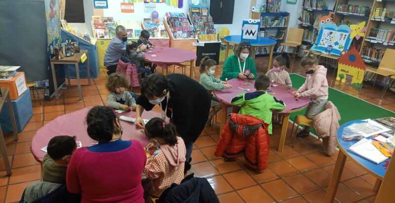 Talleres de lectura y manualidades organizadas por el AFE Culture 27