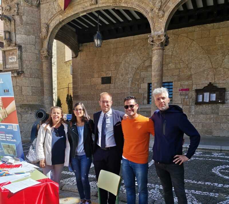 Escuela Oficial de Idiomas. Matriculación