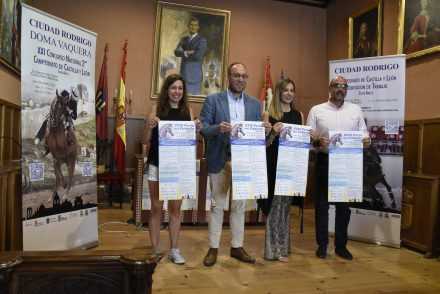LICITACIÓN BARRAS DE BAR FERIA DEL CABALLO 2024