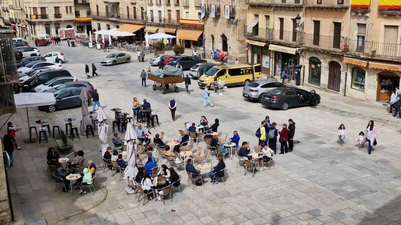 PLAZO PARA MODIFICACIÓN DE TERRAZAS (CAMBIOS DE TEMPORADA, REDUCCIONES O AMPLIACIONES DE MESAS Y BAJAS)