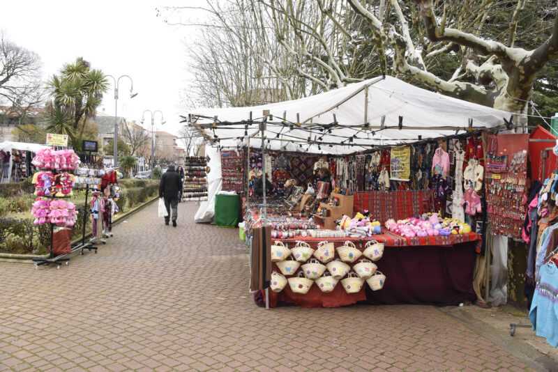 Puestos de venta durante el Carnaval del Toro