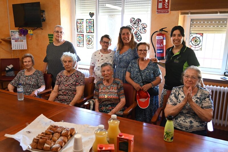 Arranca el curso de talleres y actividades en el Centro Social de Mayores «El Puente»
